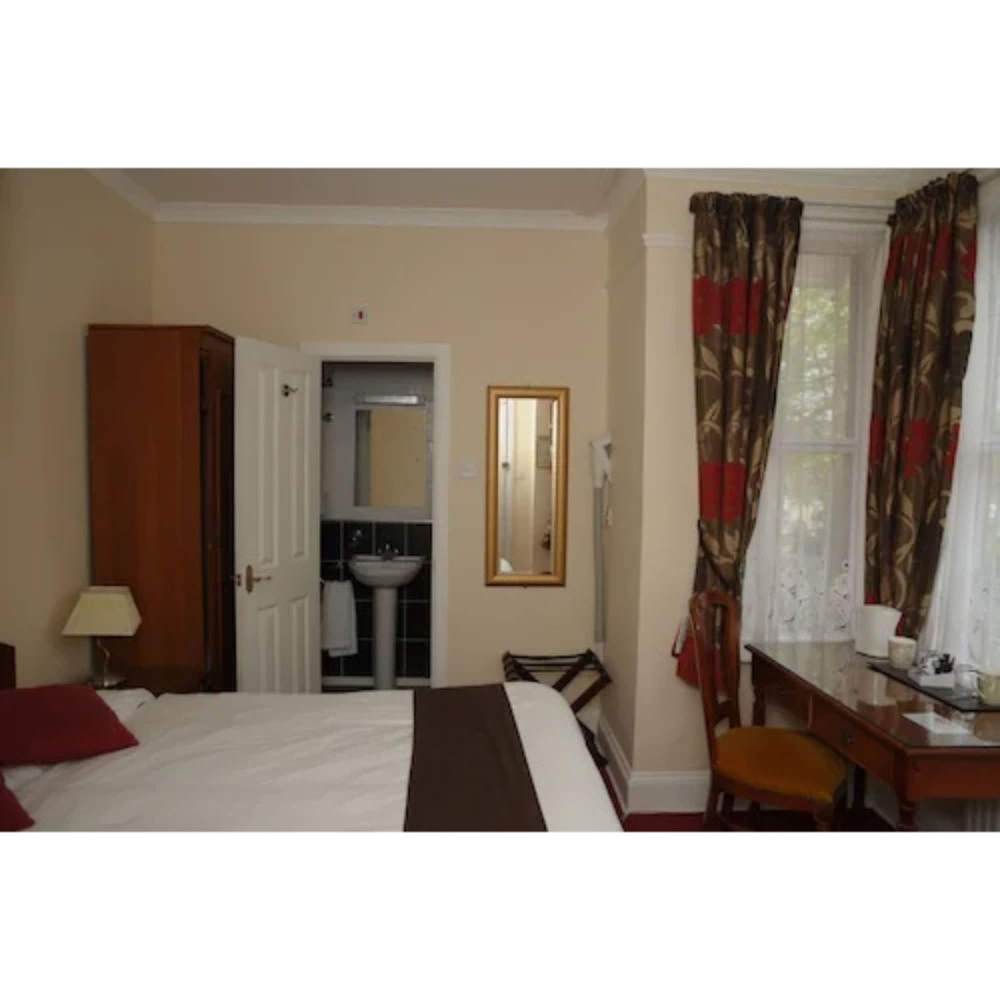 Wimblehurst Hotel Horsham Kültér fotó