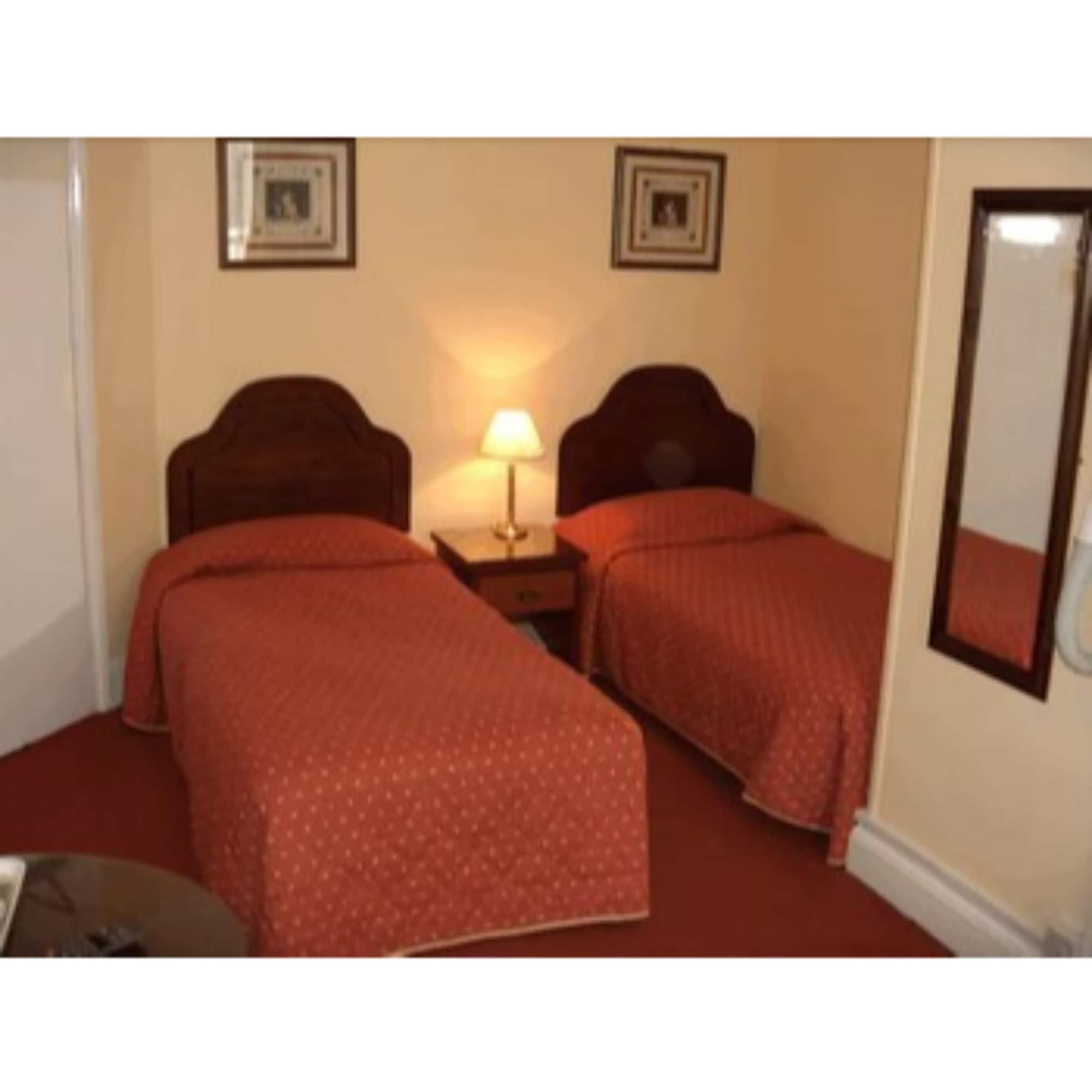 Wimblehurst Hotel Horsham Kültér fotó