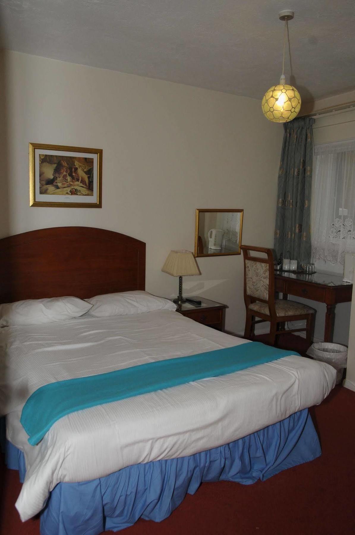 Wimblehurst Hotel Horsham Kültér fotó